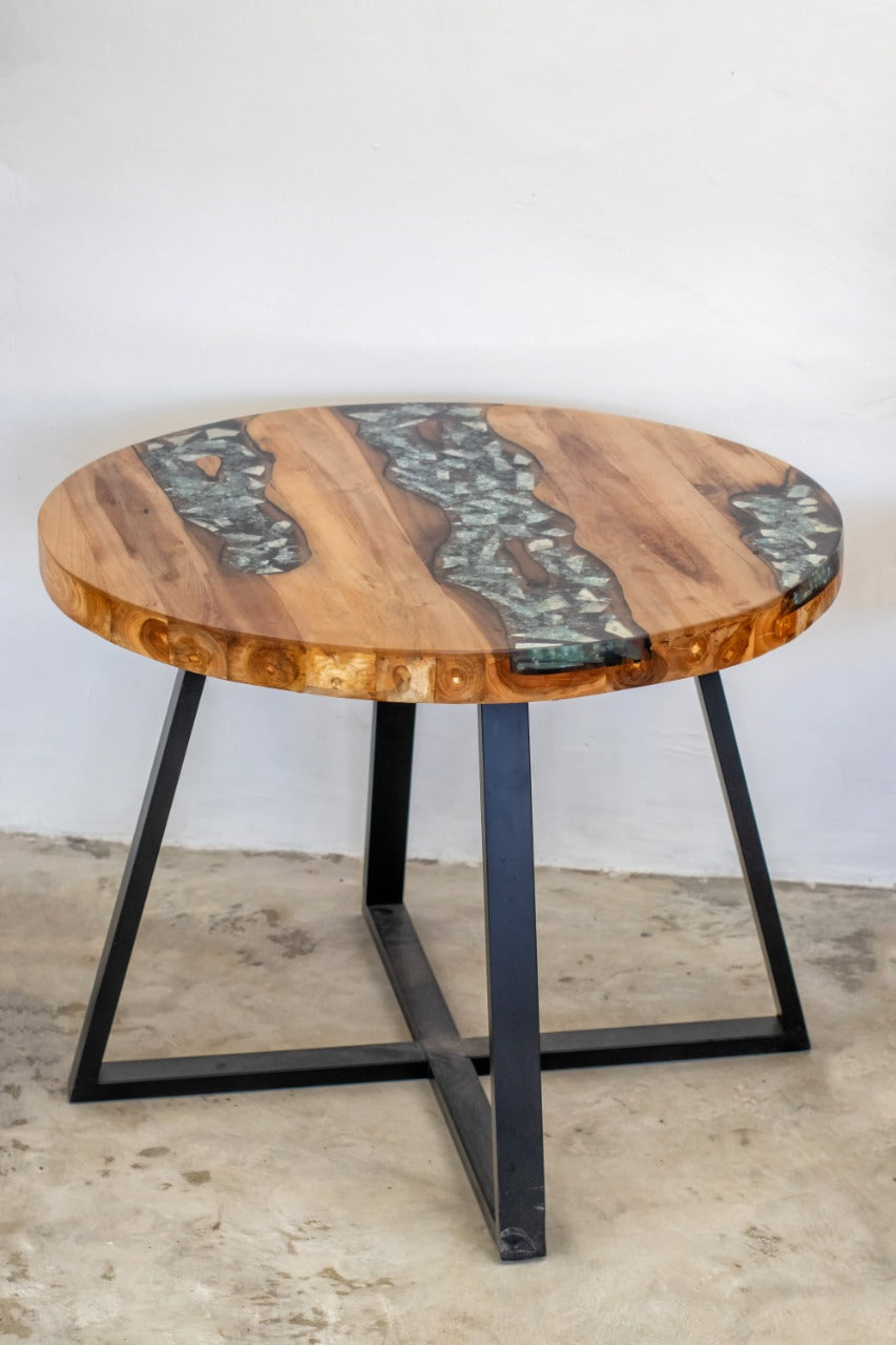 Teak side table Miranti – boho furniture, handwoven and handmade in Bali