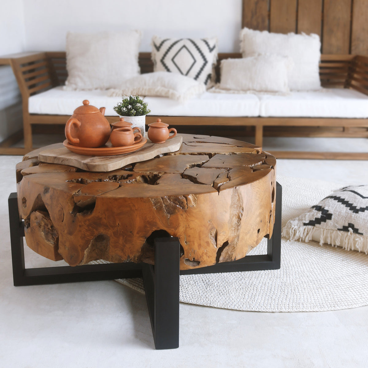 Teak coffee table – Alabama – boho furniture handmade in Bali by BaliSouk