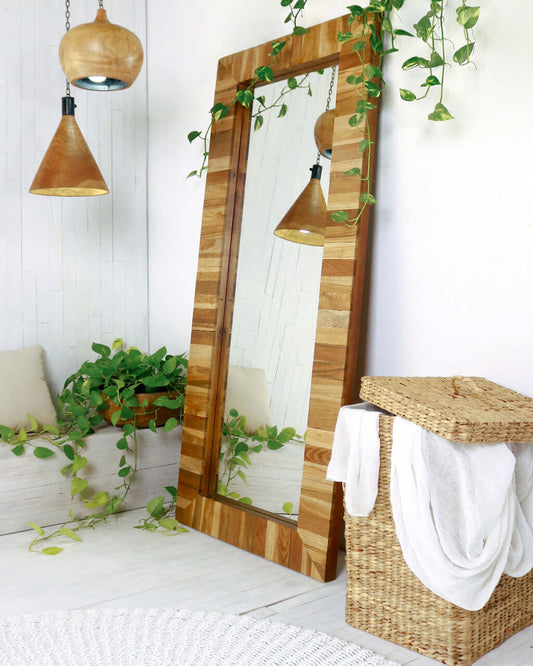 Bali Furniture – Espina Rectangular Mirror – The Espina Rectangular Mirror adds depth