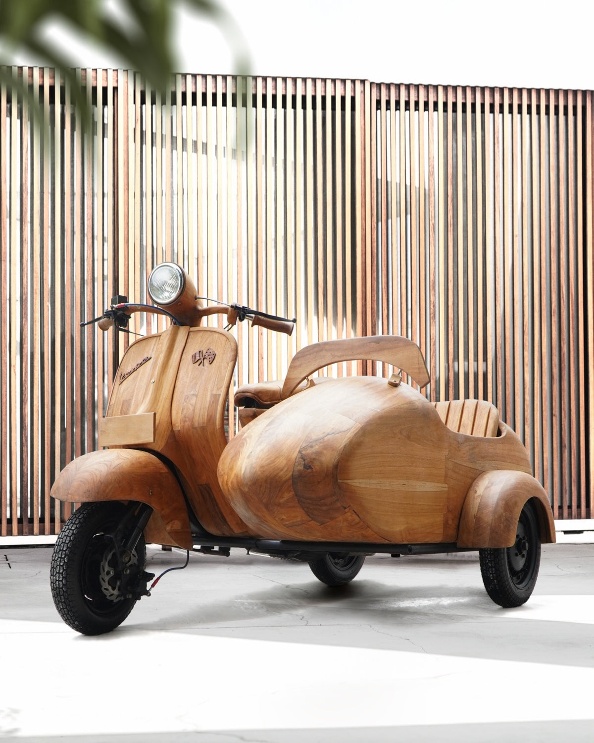 The Vespa Scooter Douuble decorative piece – natural materials, boho decor handmade in Bali
