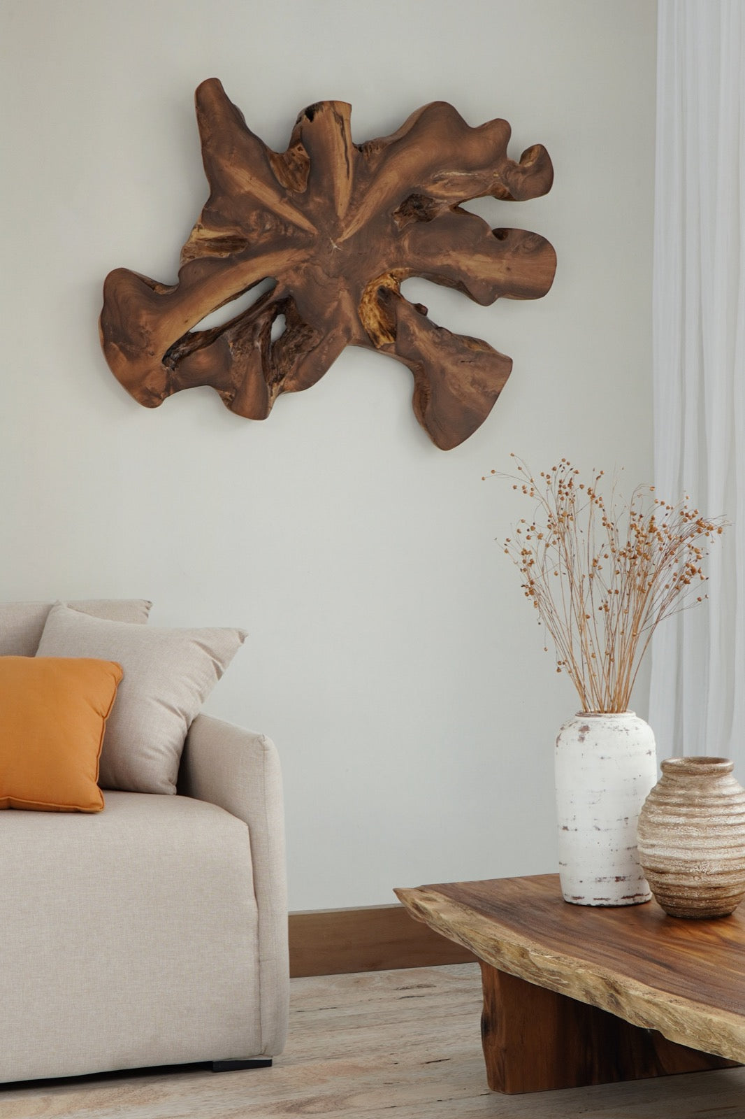 Handmade teak wall decoration – the Nias, boho decor made in Bali