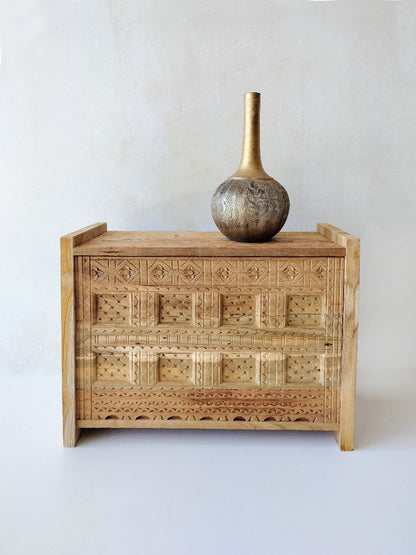 Recycled teak buffet Bugis – boho furniture, handwoven and handmade in Bali