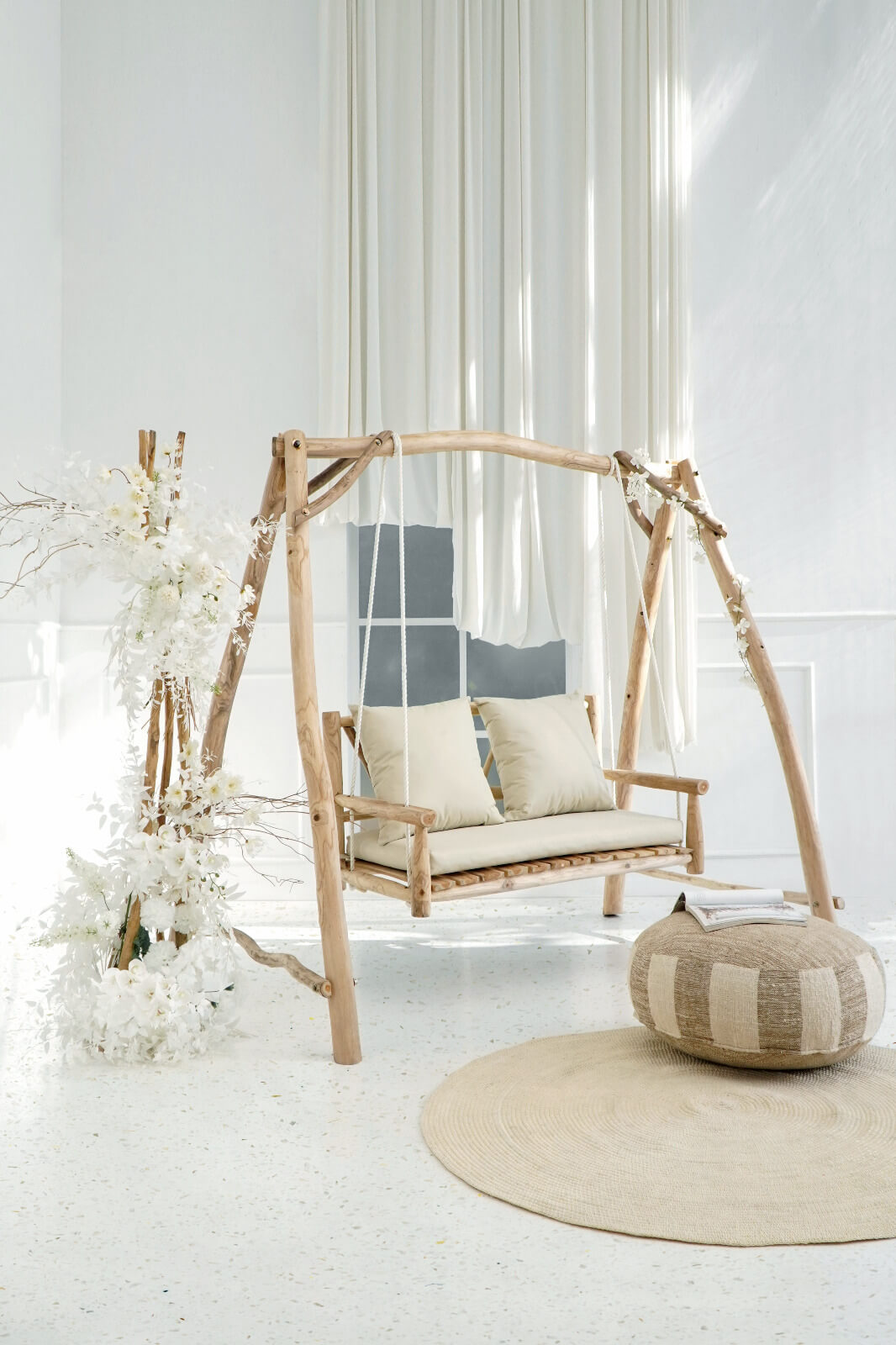 Bali Furniture – Mira Swing Chair With Cream Cushion & Two Cream Pillows