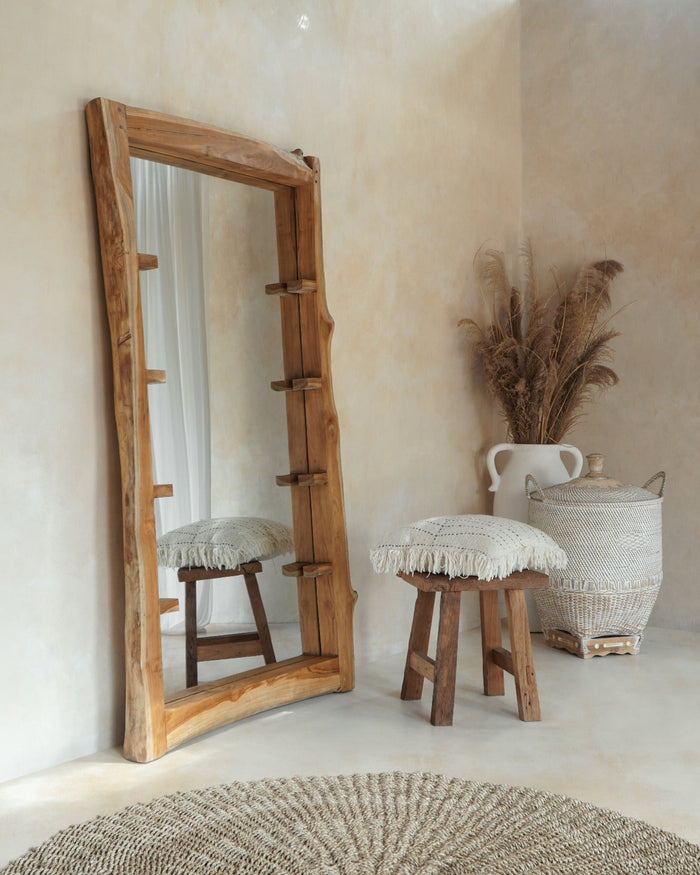 Bali Furniture – Jambi Standing Mirror – Jambi Standing Mirror brings a refined B