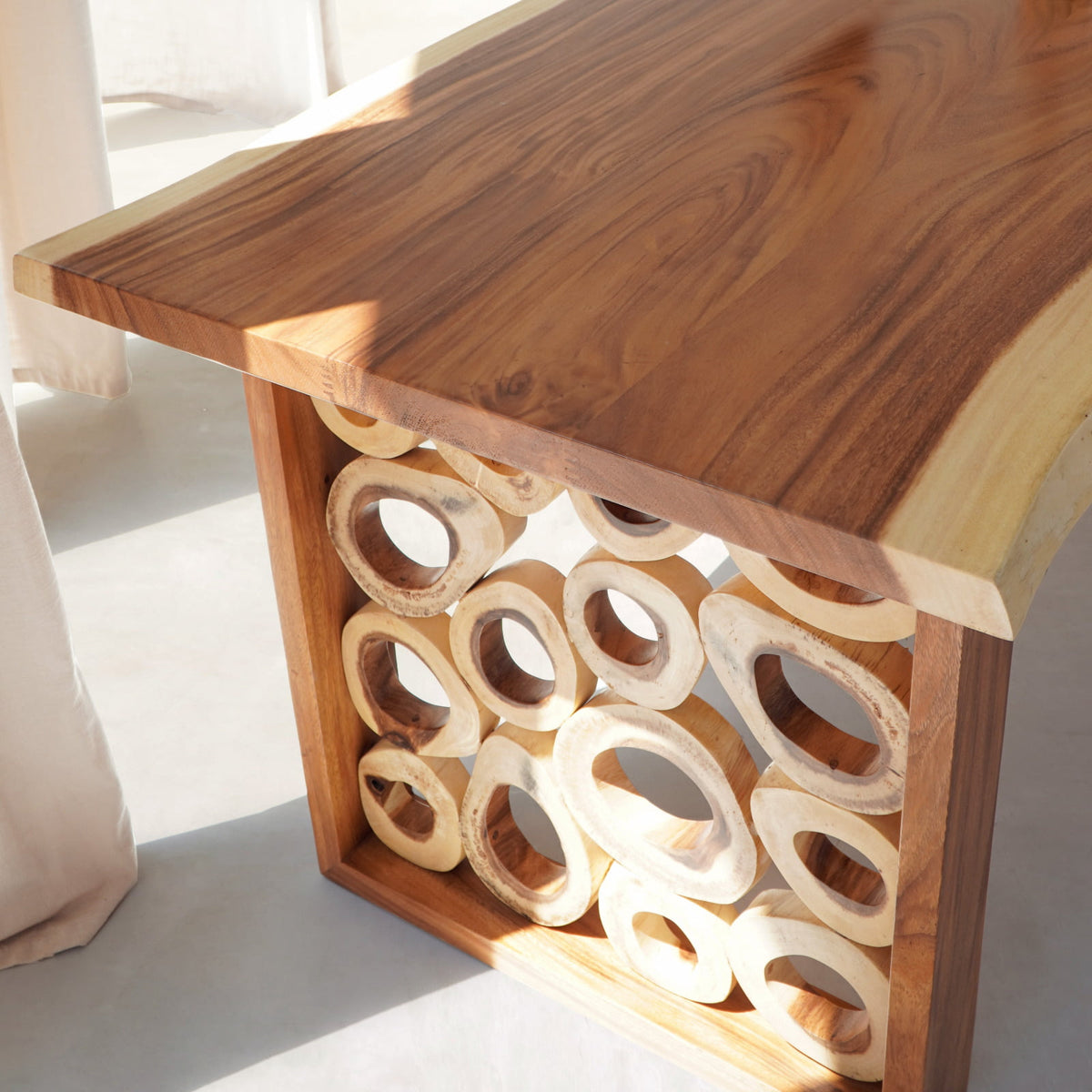 Suar wood dining table Cyrus – boho furniture, handwoven and handmade in Bali