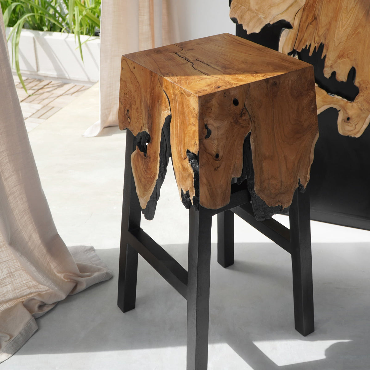 Julius Waterfall bar chair in natural materials – handmade boho furniture from Bali