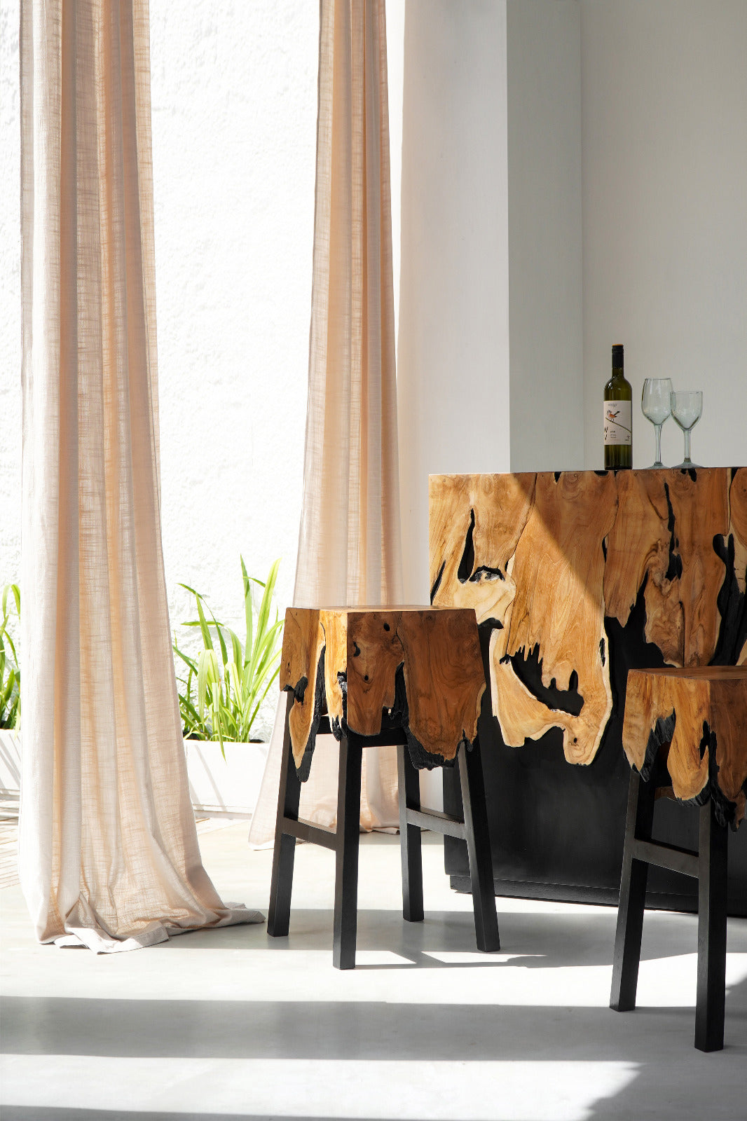 Teak bar chair – Julius Waterfall, natural natural materials in boho style