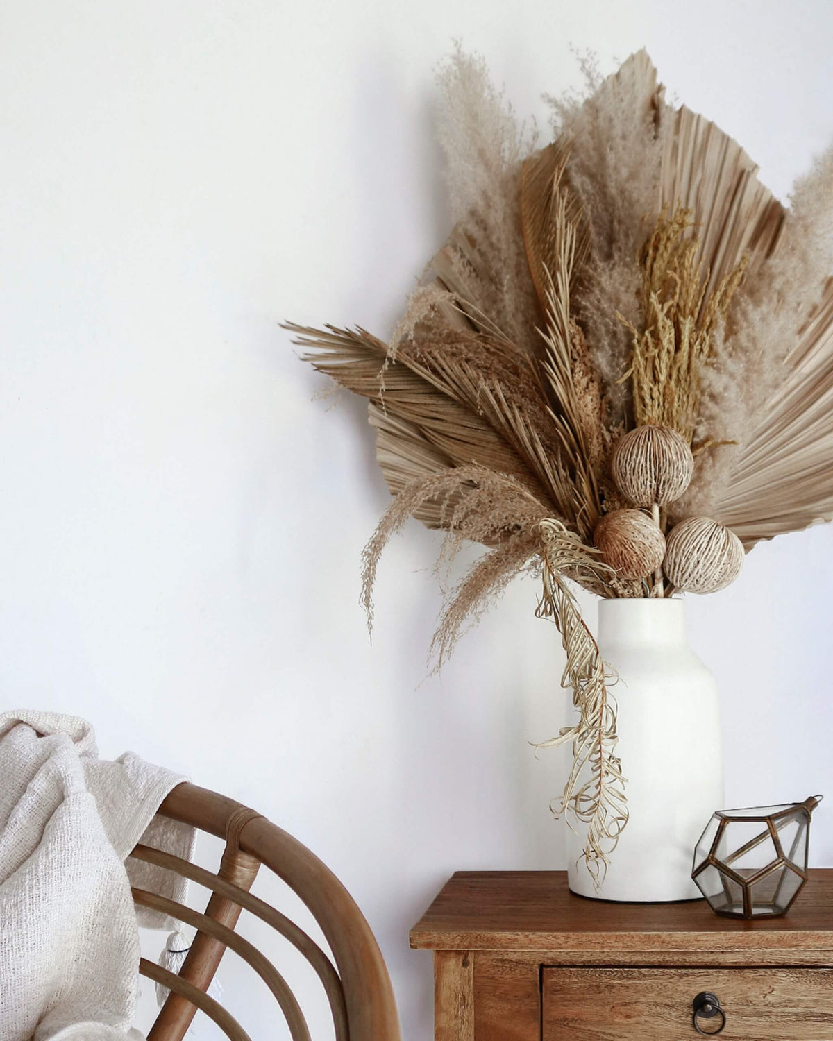 Laras Vase