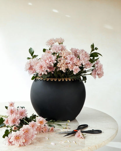 Bali Furniture – Daisy Bowl Vase With Weaving – The Daisy Bowl Vase With Weaving offers 