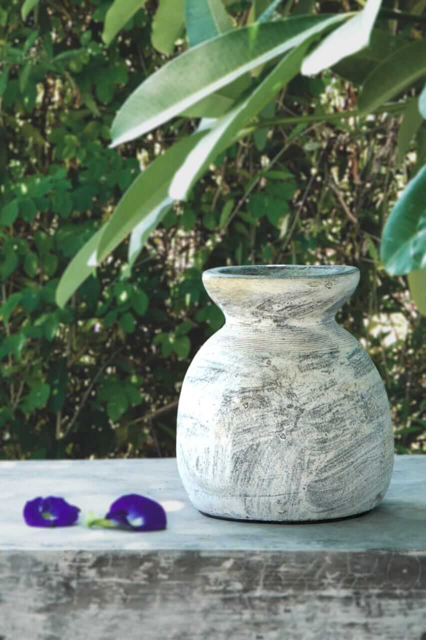 Guda Vase