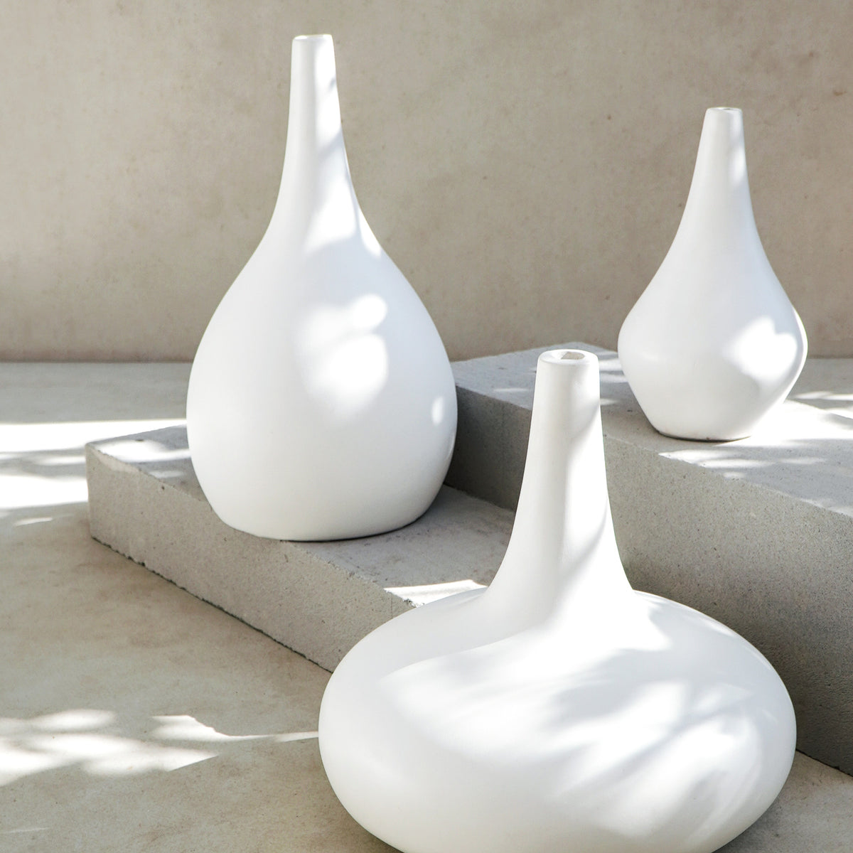 Fibre cement vase Gerard – boho decor handcrafted in Bali by BaliSouk