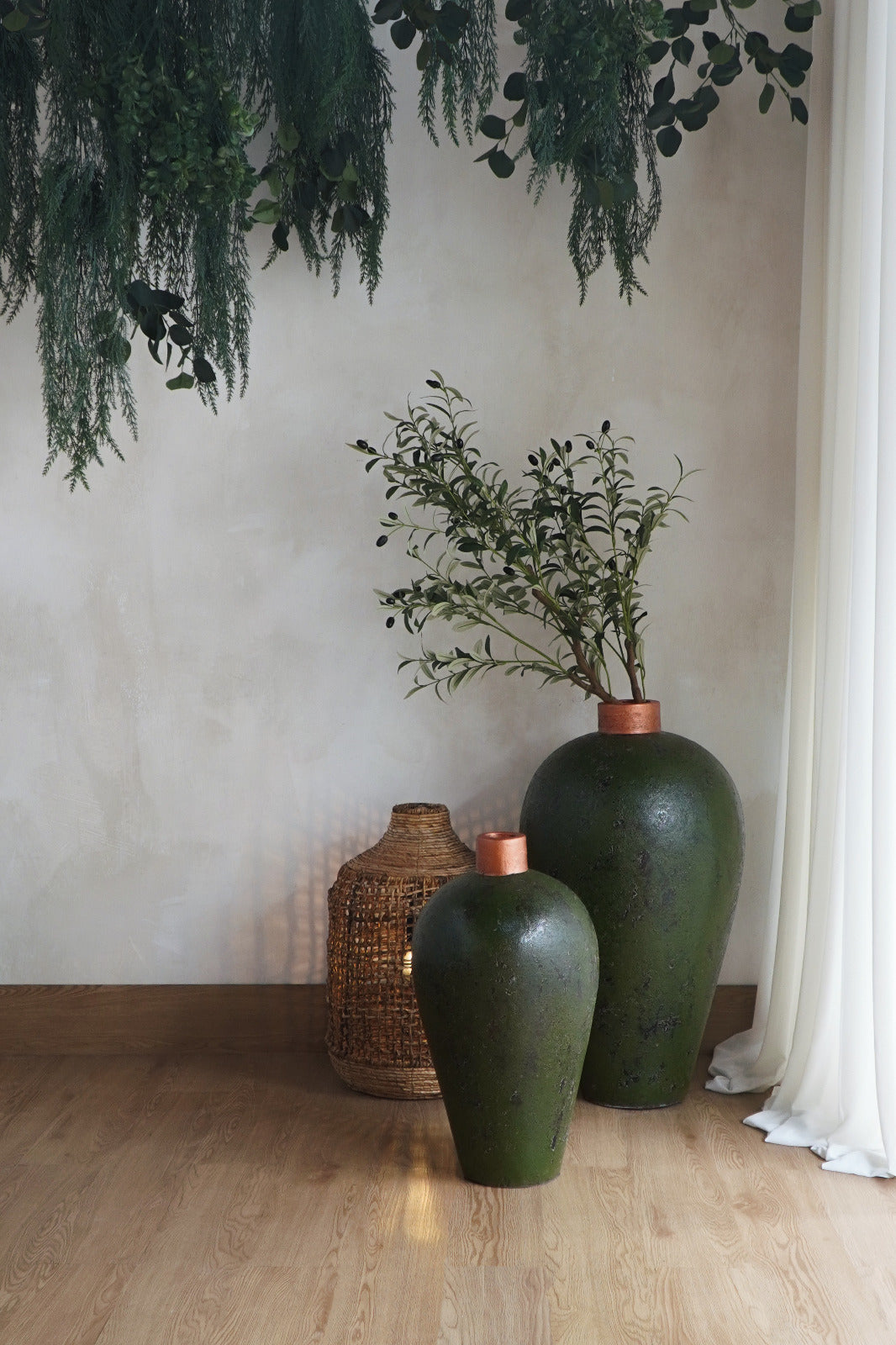 The Shania vase – natural materials, boho decor handmade in Bali