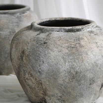 Terracotta vase Zaki – boho decor, handwoven and handmade in Bali