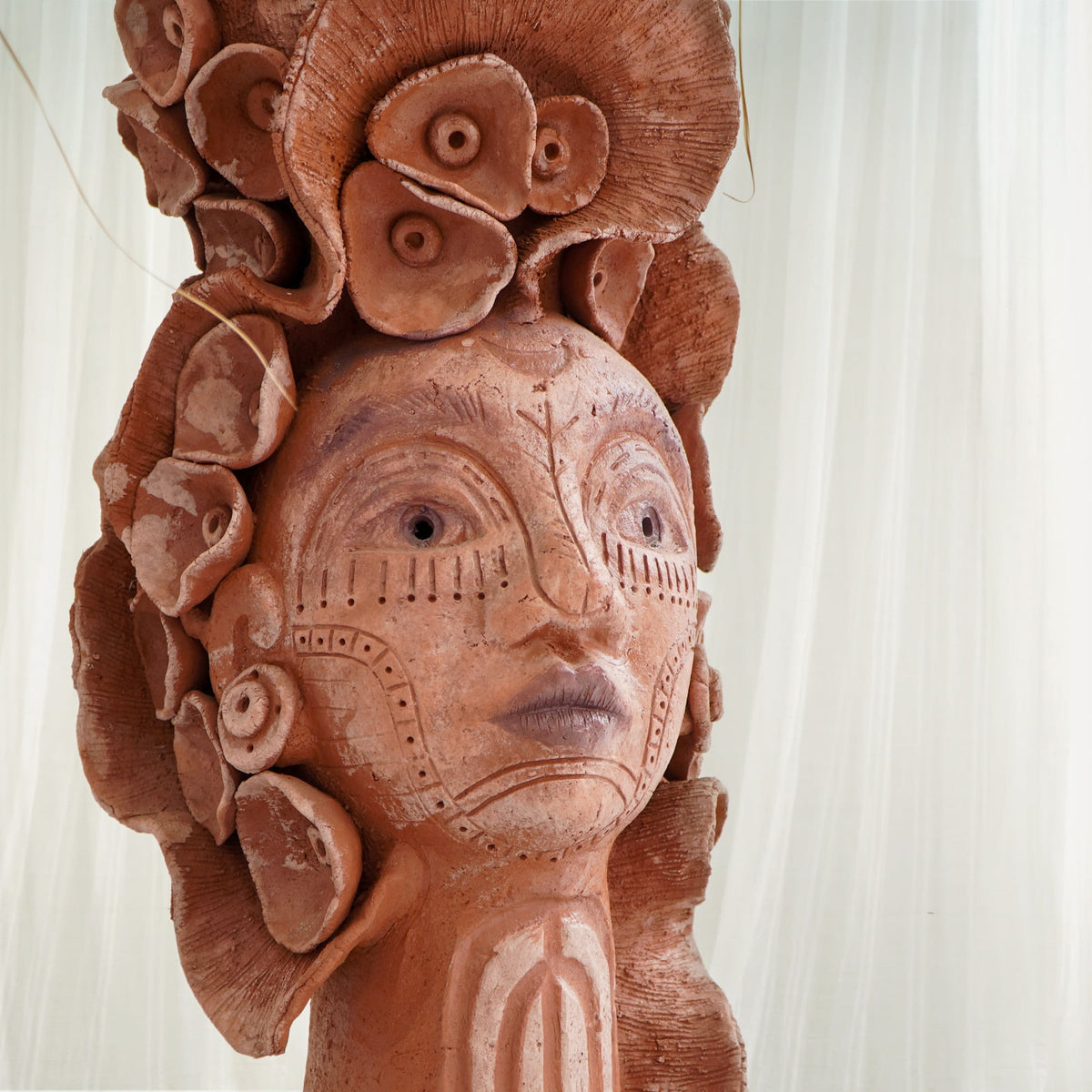 Terracotta sculpture – Eniola Lady, natural natural materials in boho style