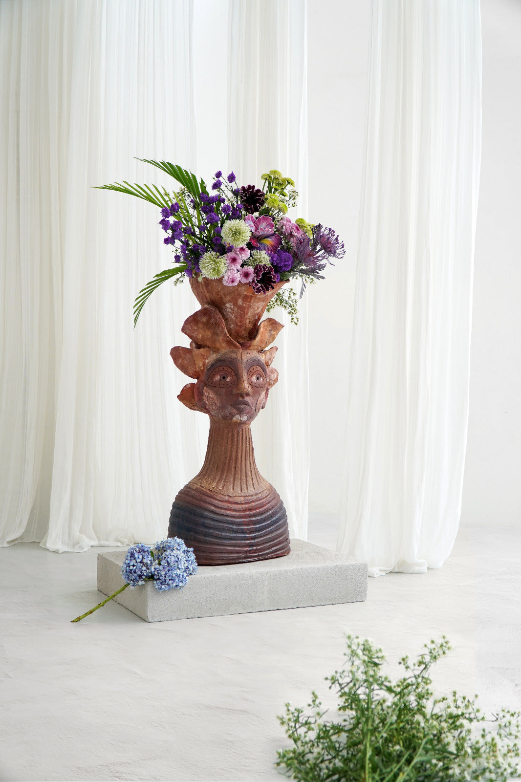 Handmade terracotta sculpture – the Qansa Lady, boho decor made in Bali