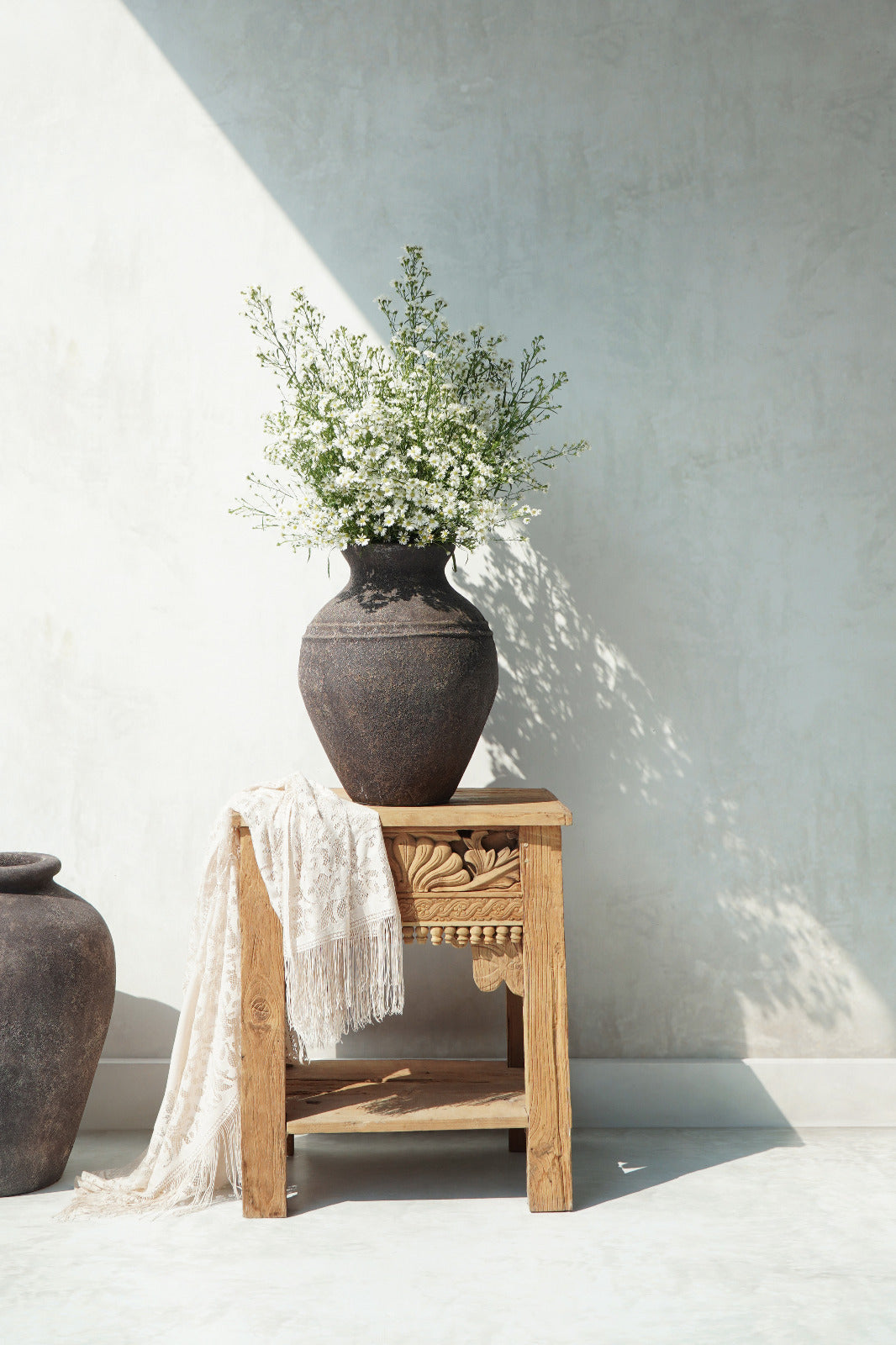 Terracotta vase Keona – boho decor handcrafted in Bali by BaliSouk