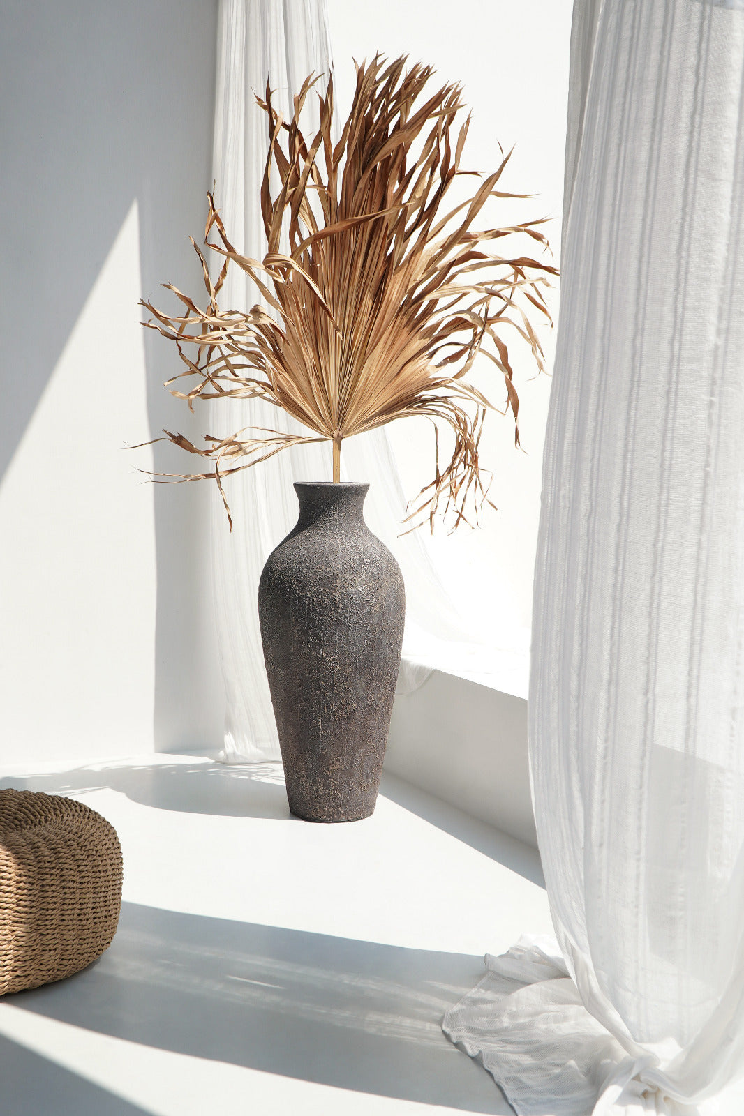 The Cady vase – natural materials, boho decor handmade in Bali