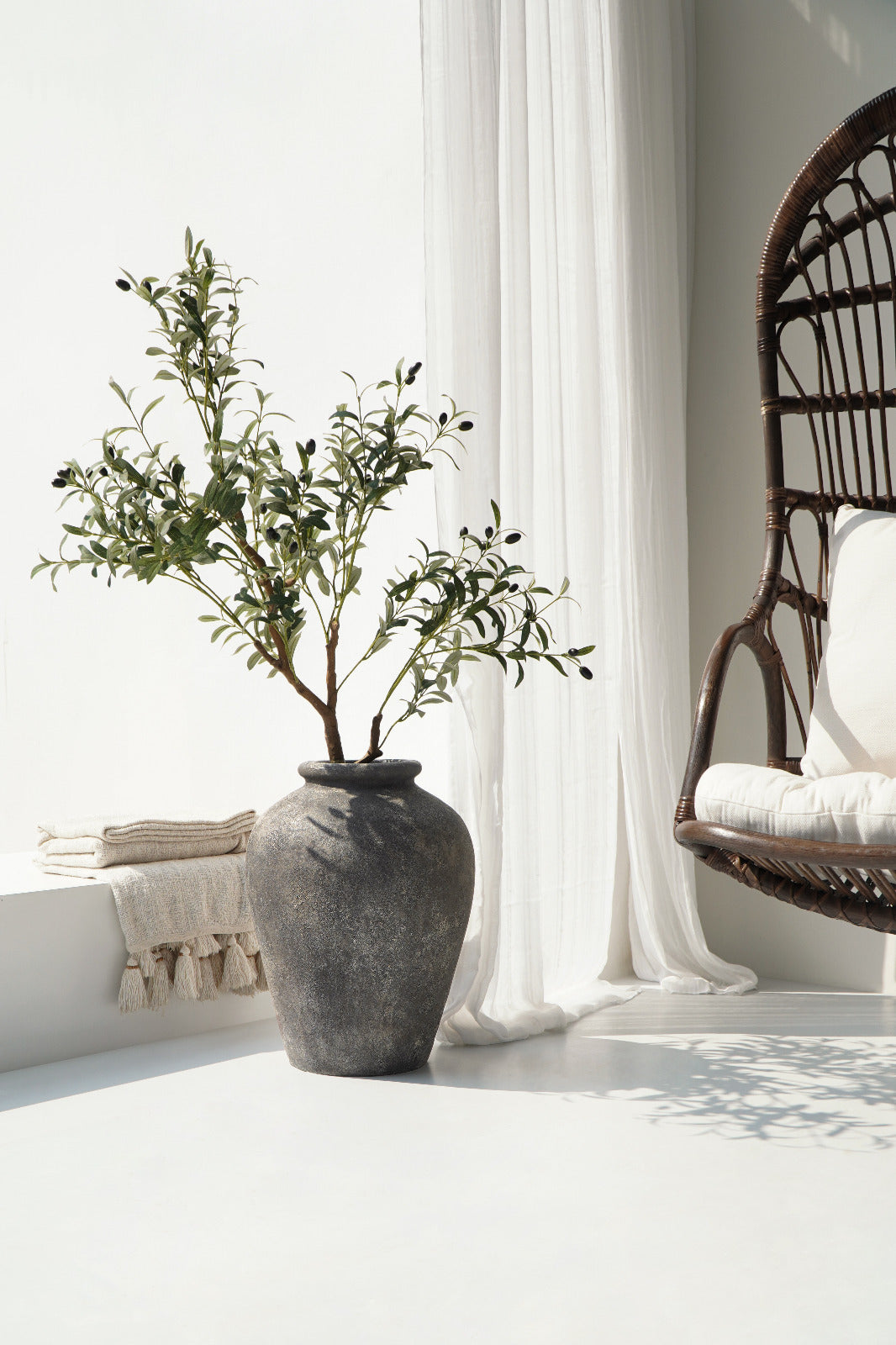 Blake Vase