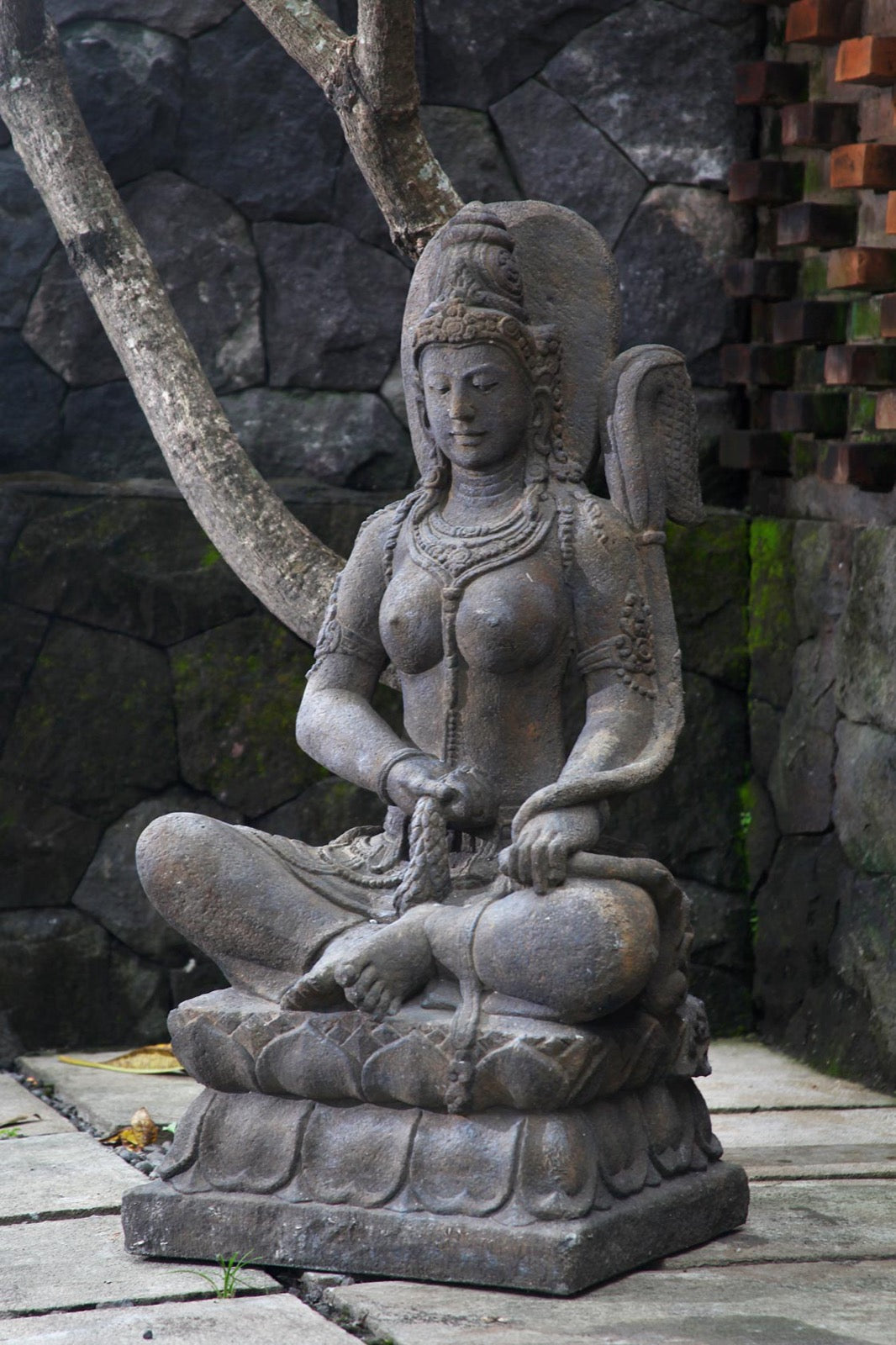 The Dewi Samadi sculpture – natural materials, boho decor handmade in Bali