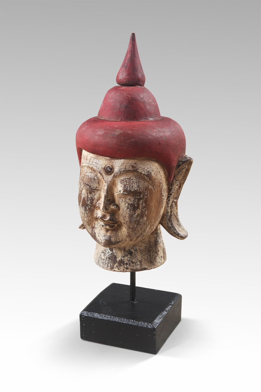 Buddha Stand sculpture in natural materials – handmade boho decor from Bali