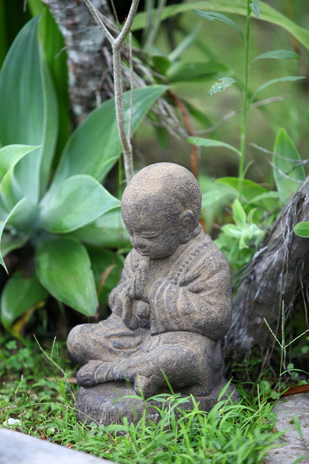 Resin sculpture – Buddha Meditate – boho decor handmade in Bali by BaliSouk