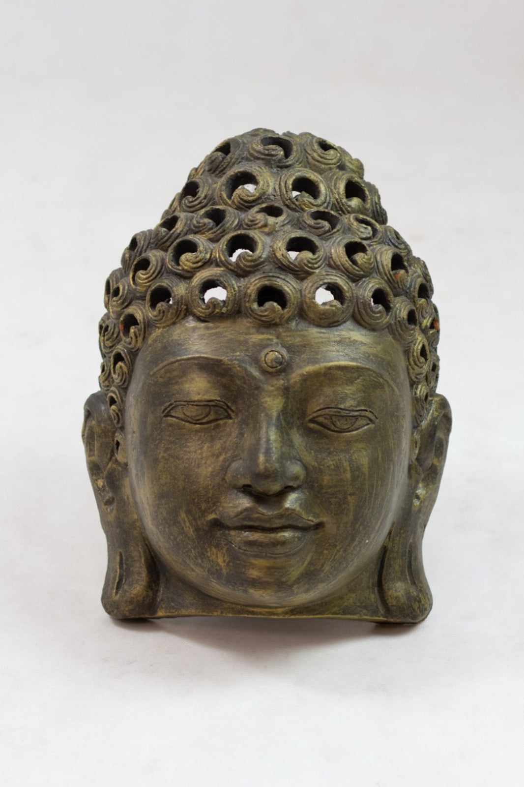Albasia wood sculpture – Buddha, natural natural materials in boho style