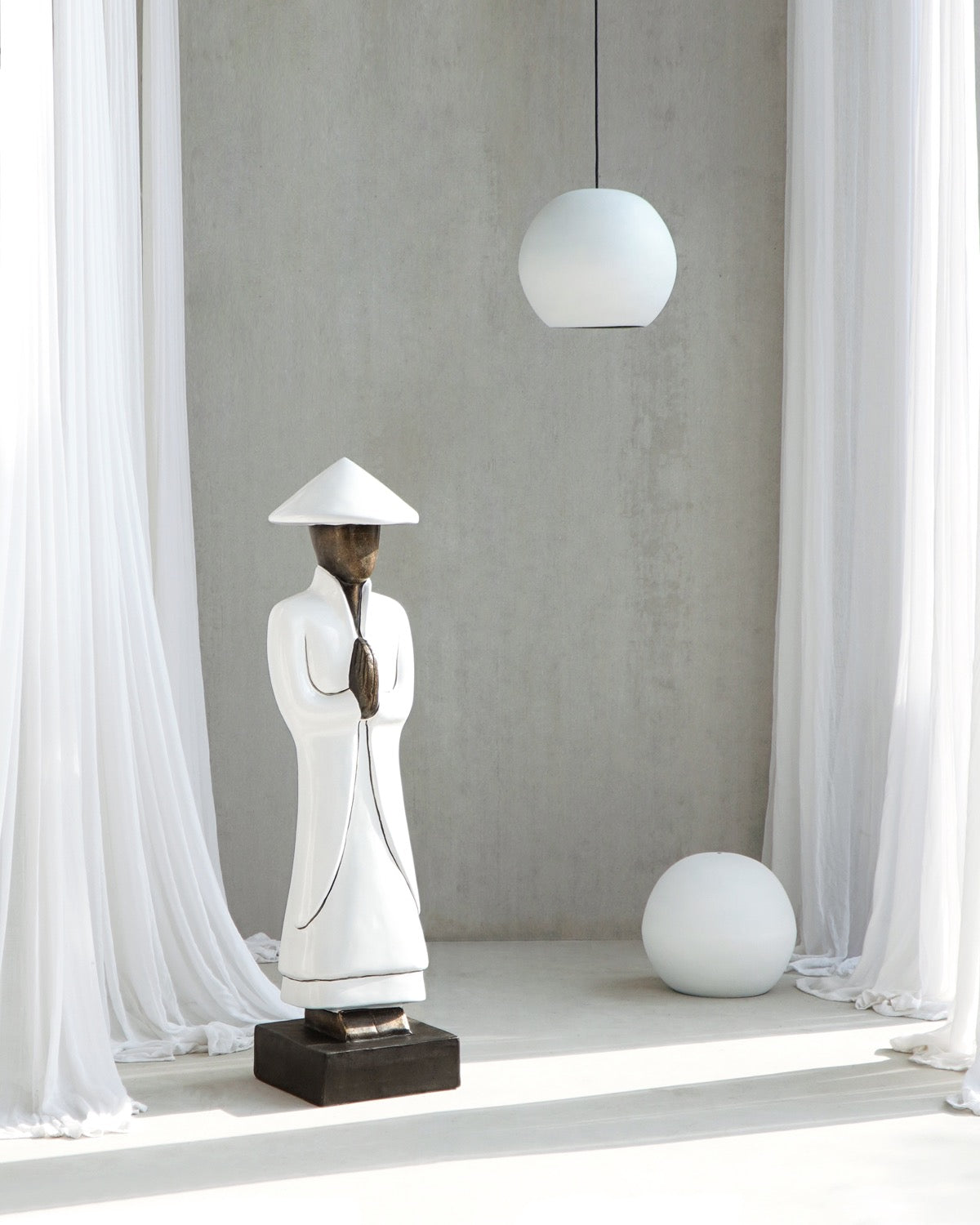 Chinese Hat Figure Female - Right