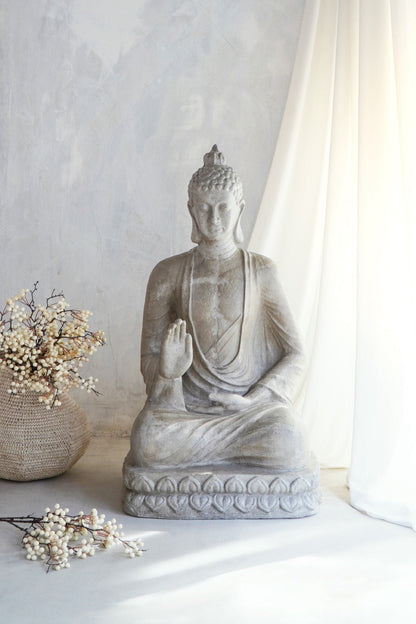 Buddha Sitting