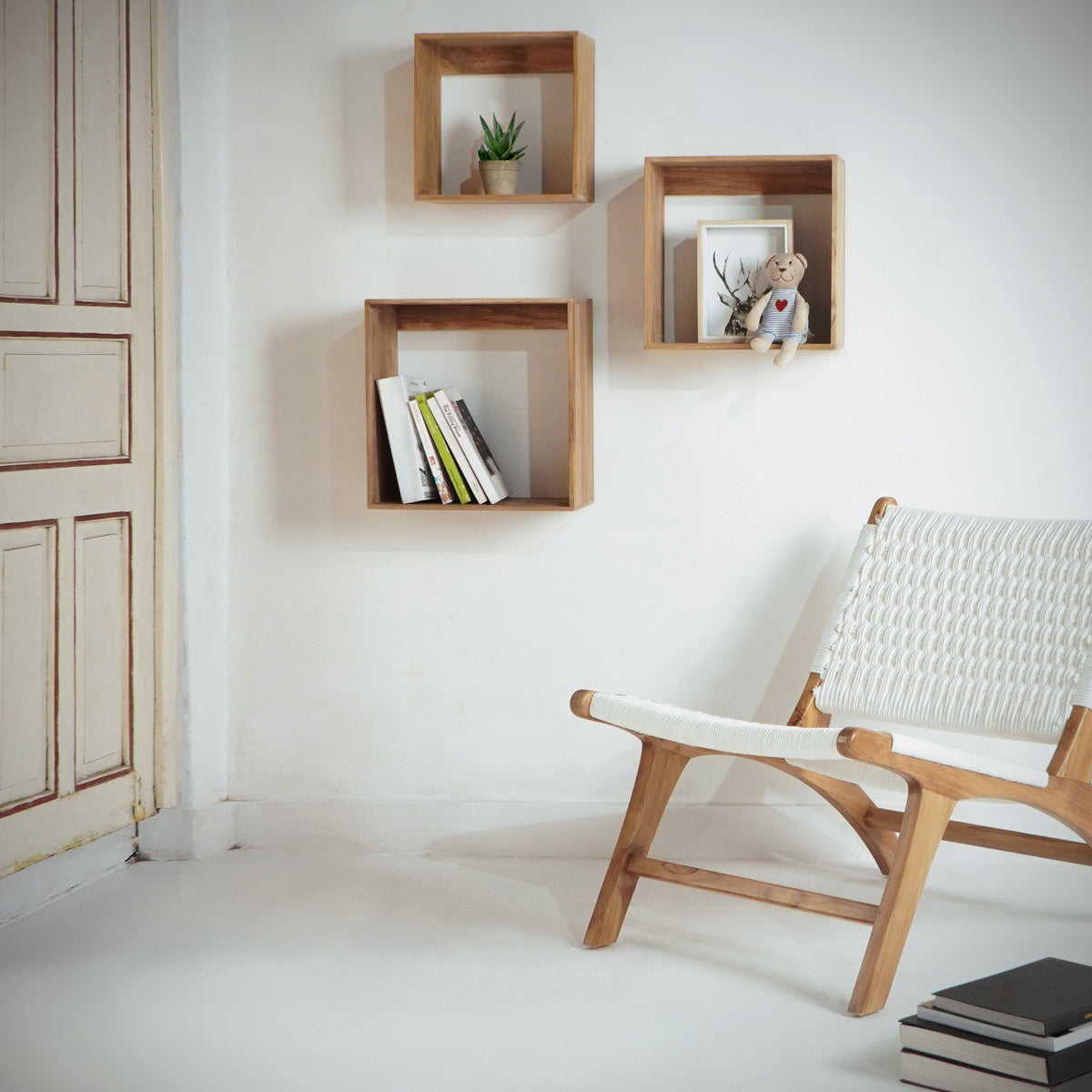Handcrafted teak cabinet – Linea, boho furniture from BaliSouk