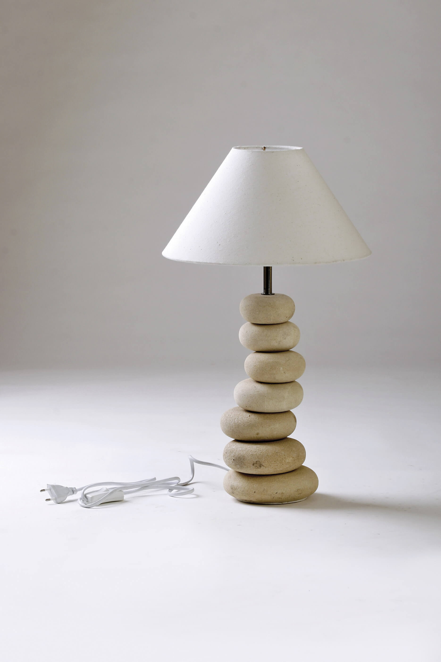 Bali Furniture – Stone Lamp With 7 Stone Without Electric Cable