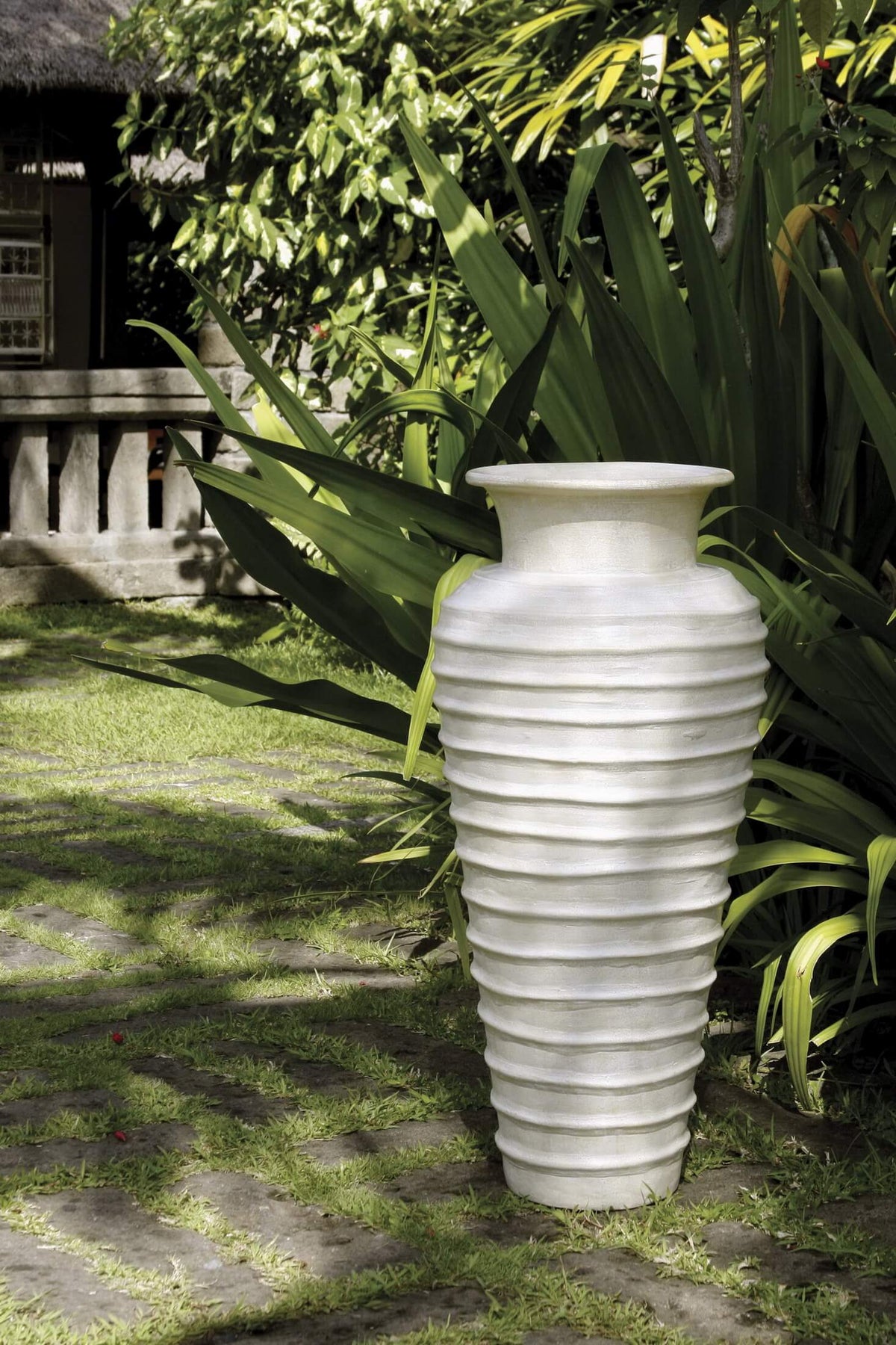 Bold Line Vase
