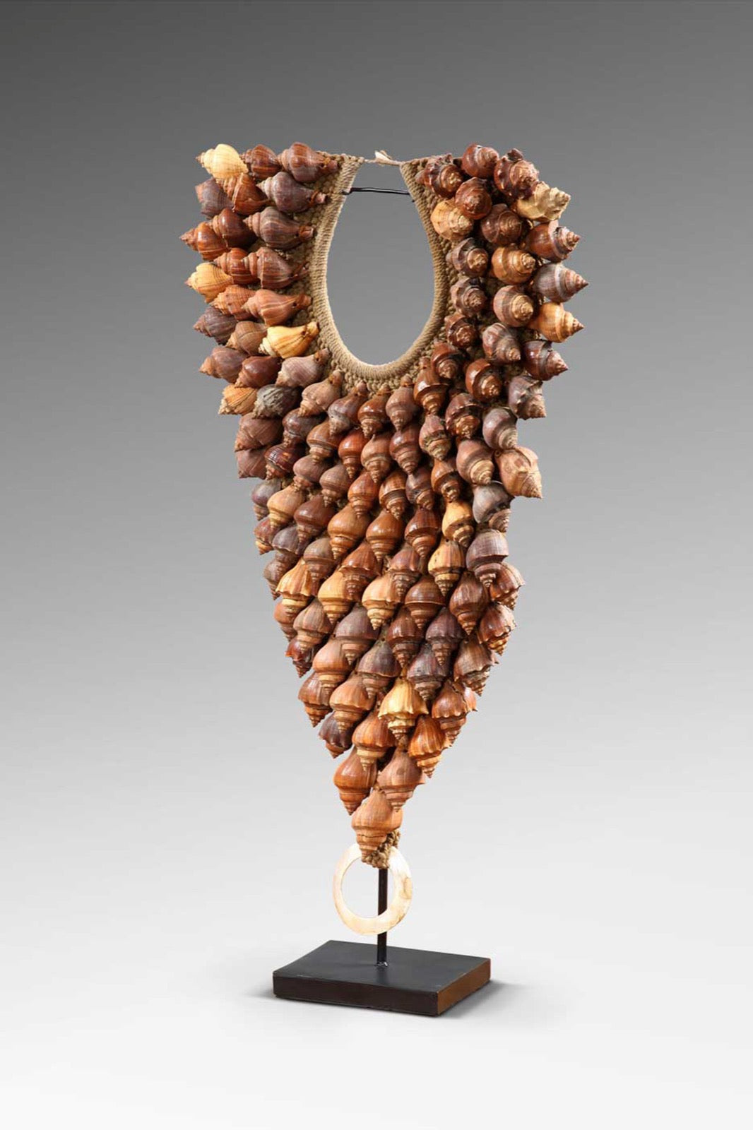 Handmade shell decorative piece – the Jojo Necklace, boho decor made in Bali