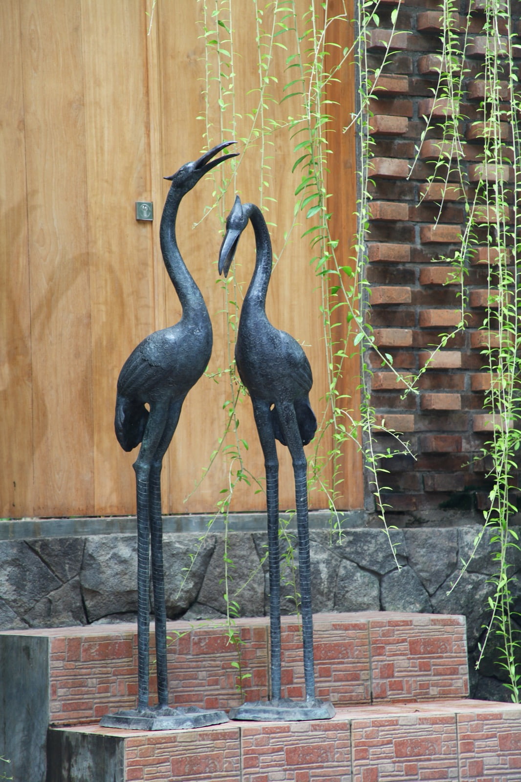 Bronze sculpture Heron Up – boho decor, handwoven and handmade in Bali