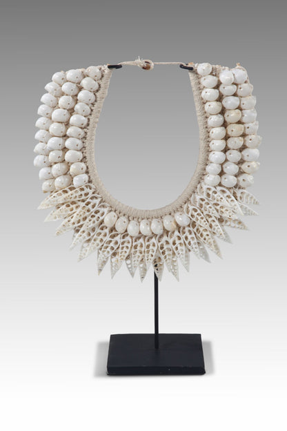 Shell decorative piece – Shell Necklace, natural natural materials in boho style