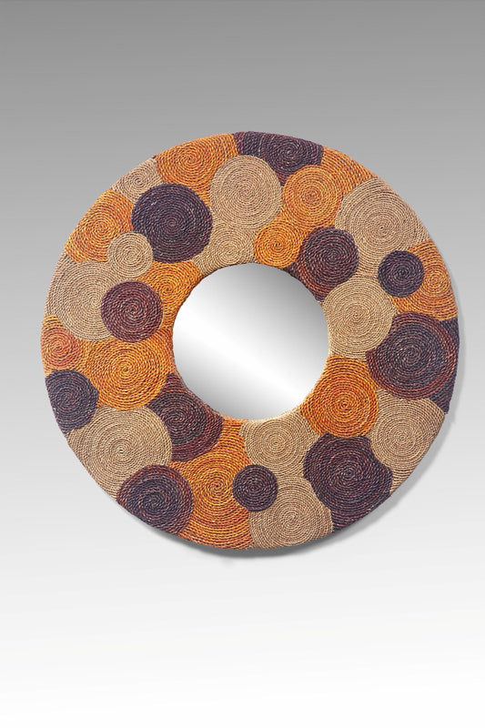 Round pandan mirror Hawaina, handcrafted in Bali