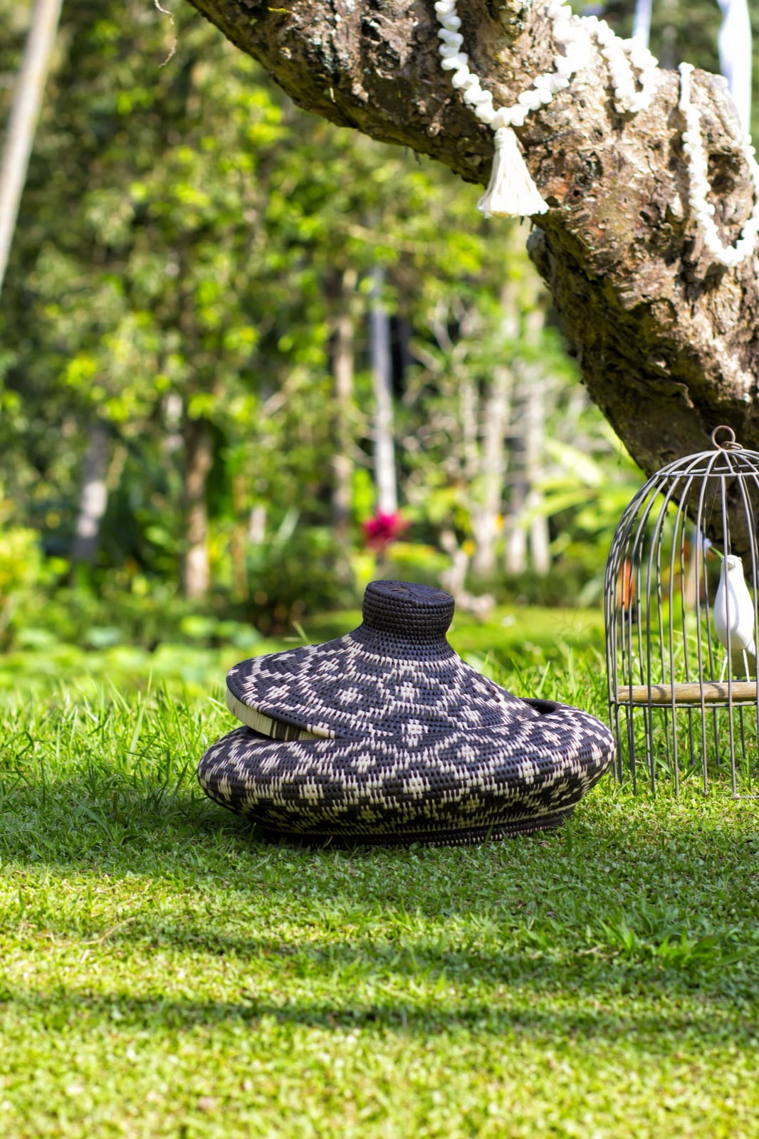 The African basket – natural materials, boho decor handmade in Bali