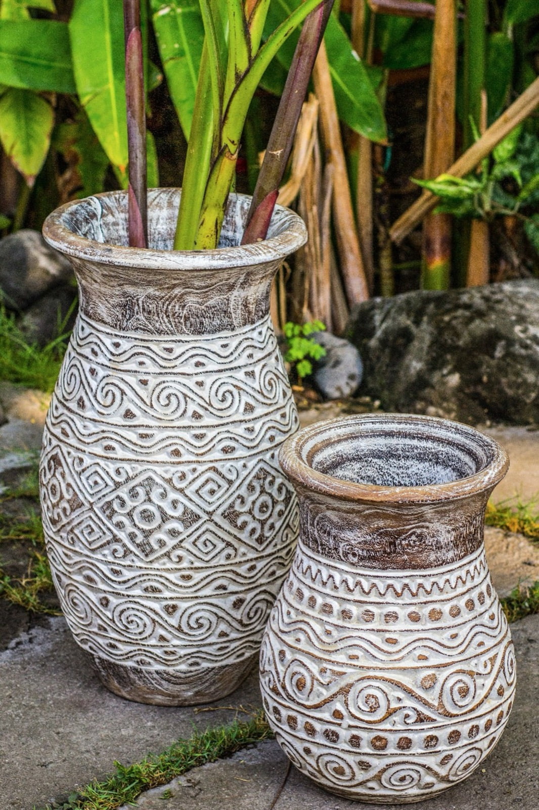 Handmade mango wood vase – the Timor, boho decor made in Bali