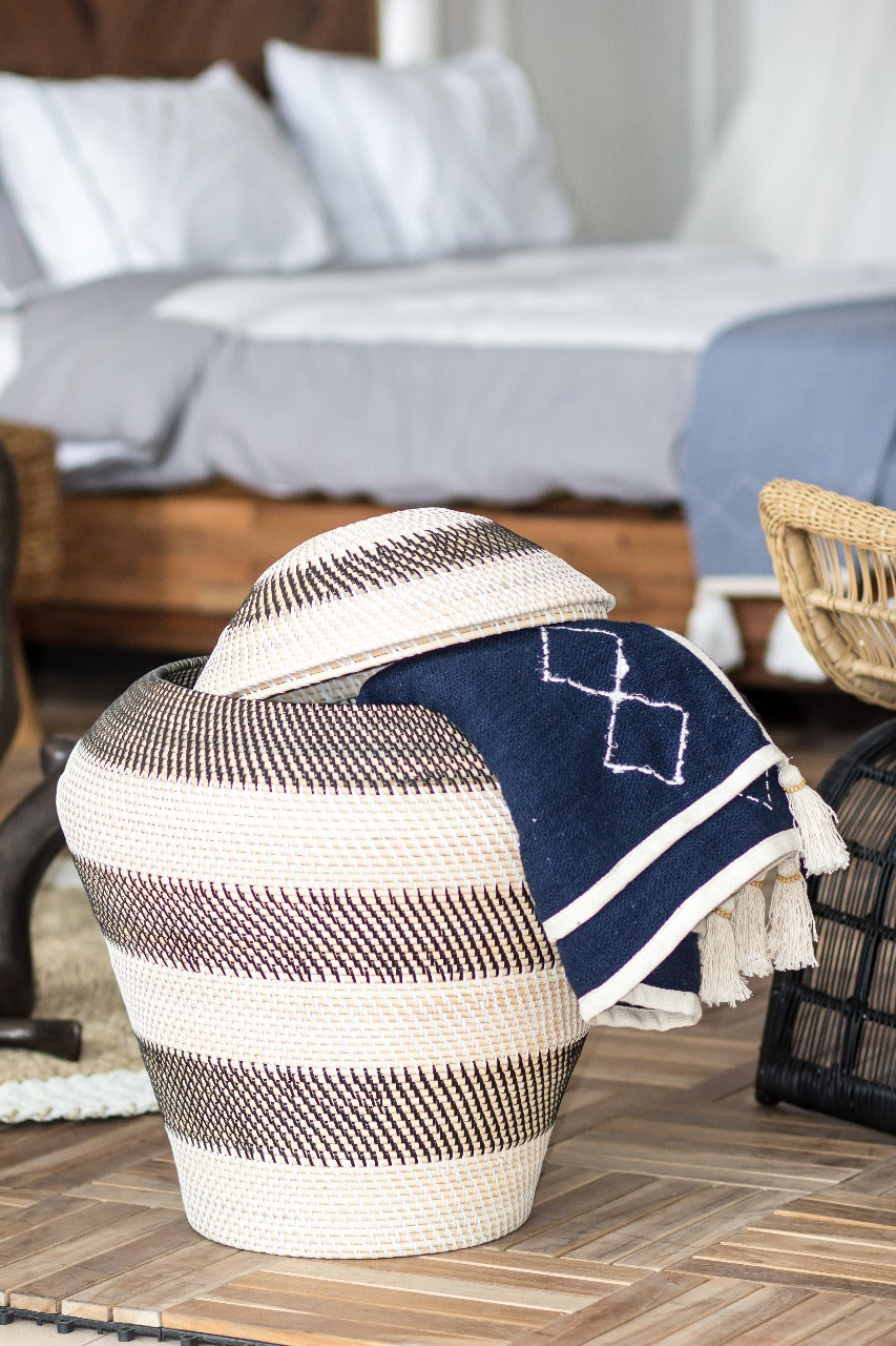 Ketak jar Gentong Natural-White-Black – boho decor handcrafted in Bali by BaliSouk