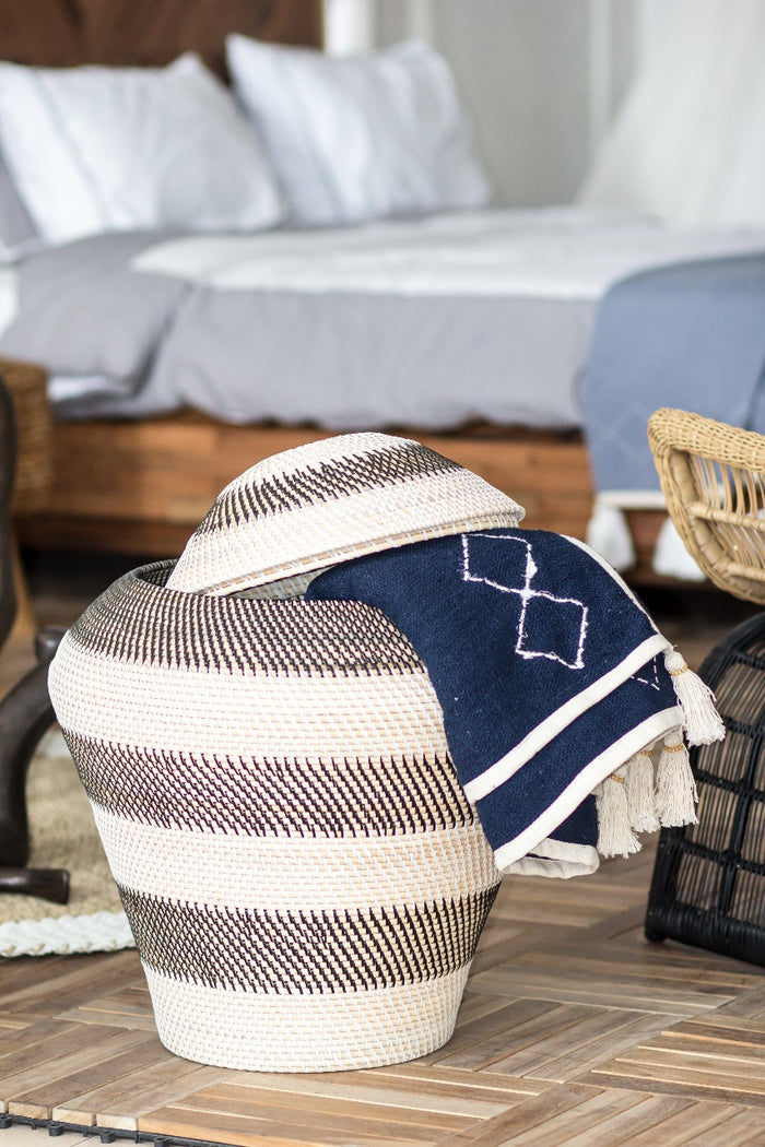 Ketak jar Gentong Natural-White-Black – boho decor handcrafted in Bali by BaliSouk