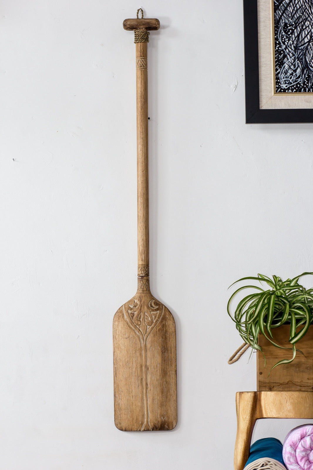 Toraja Paddle decorative piece in natural materials – boho decor by BaliSouk