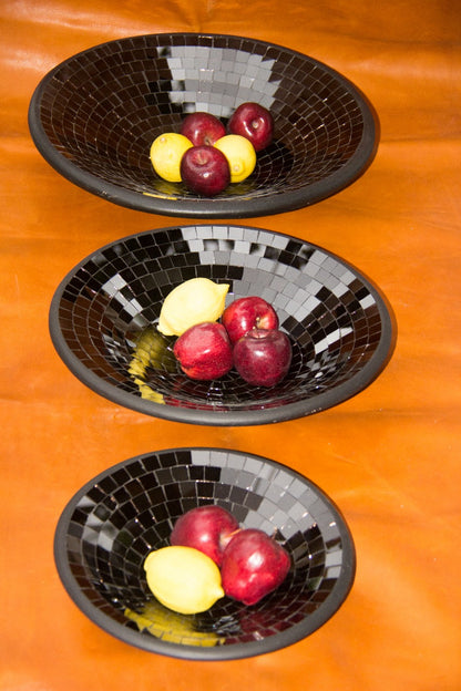 Terracotta plate Mosaic – boho decor handcrafted in Bali by BaliSouk