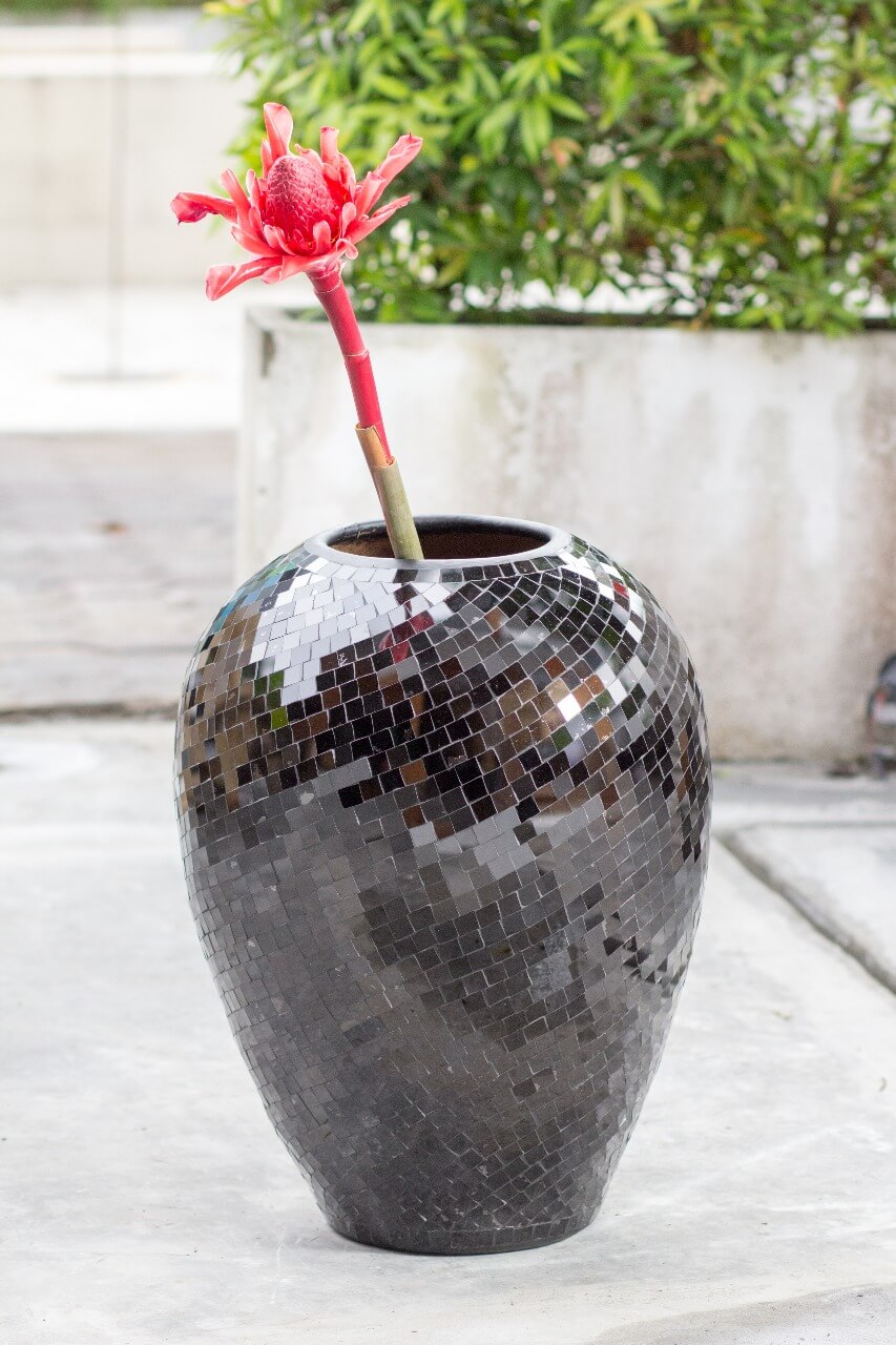Mosaic Vase Black