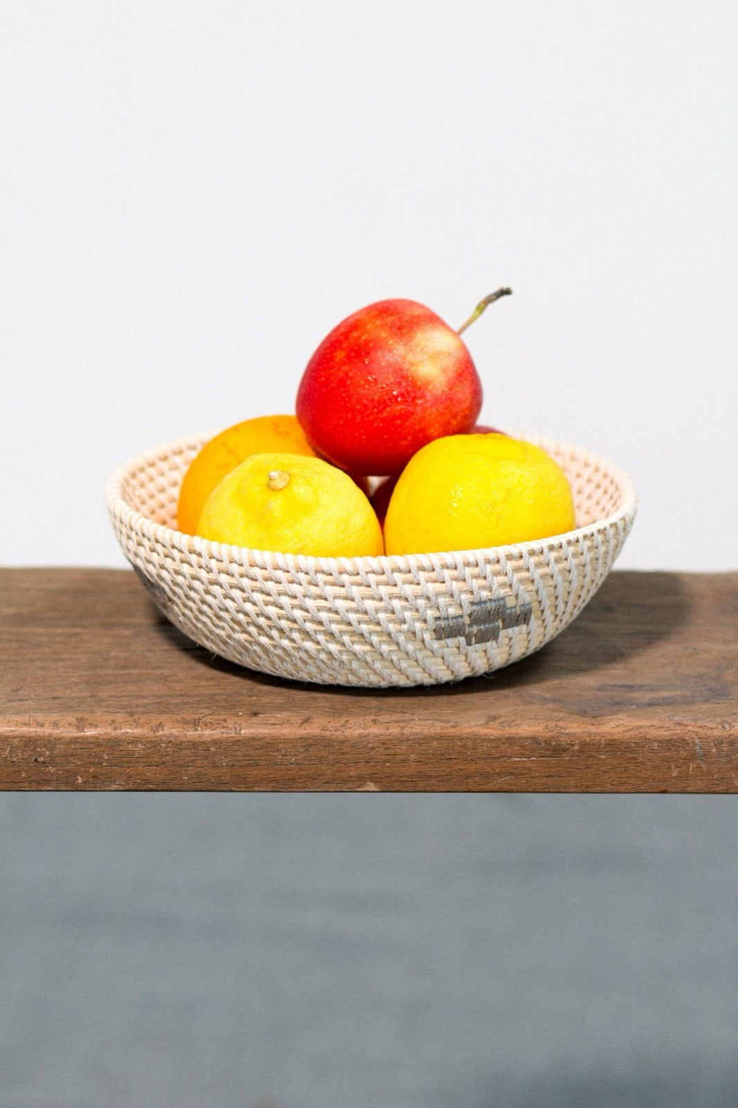 Bread basket in natural materials – handmade boho decor from Bali