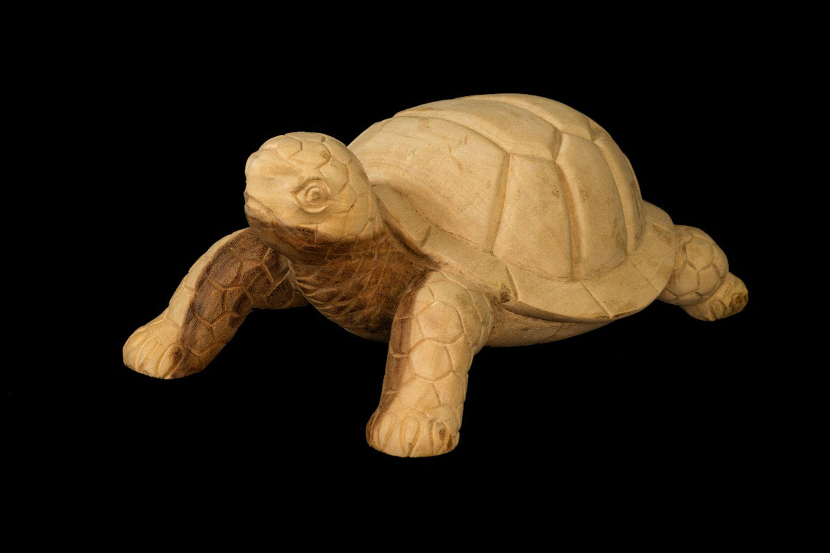 Suar wood sculpture Turtle – boho decor handcrafted in Bali by BaliSouk