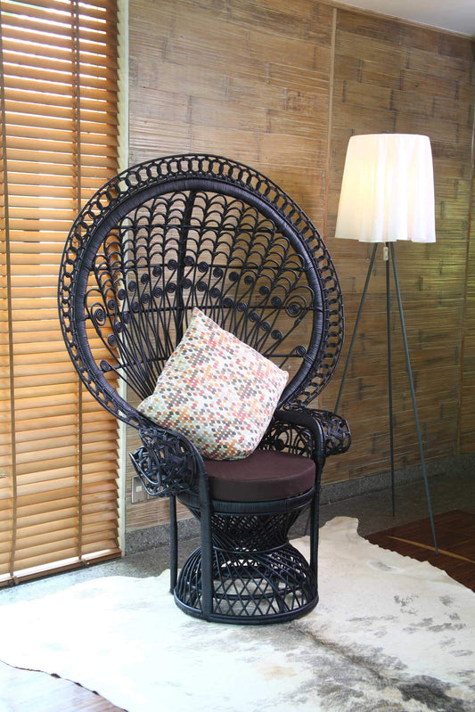 Peacock Chair With Black Cushion Seat