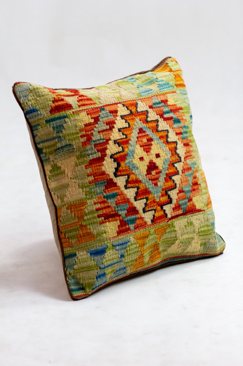Wool pillow Pillow – boho decor, handwoven and handmade in Bali