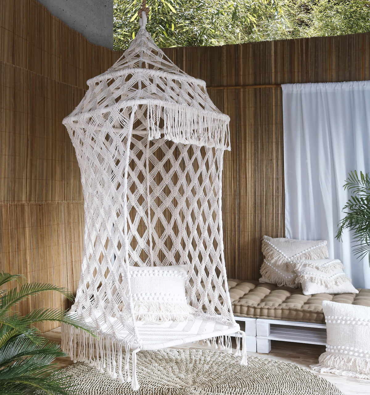 Rope hanging chair Macrame – boho furniture handcrafted in Bali by BaliSouk