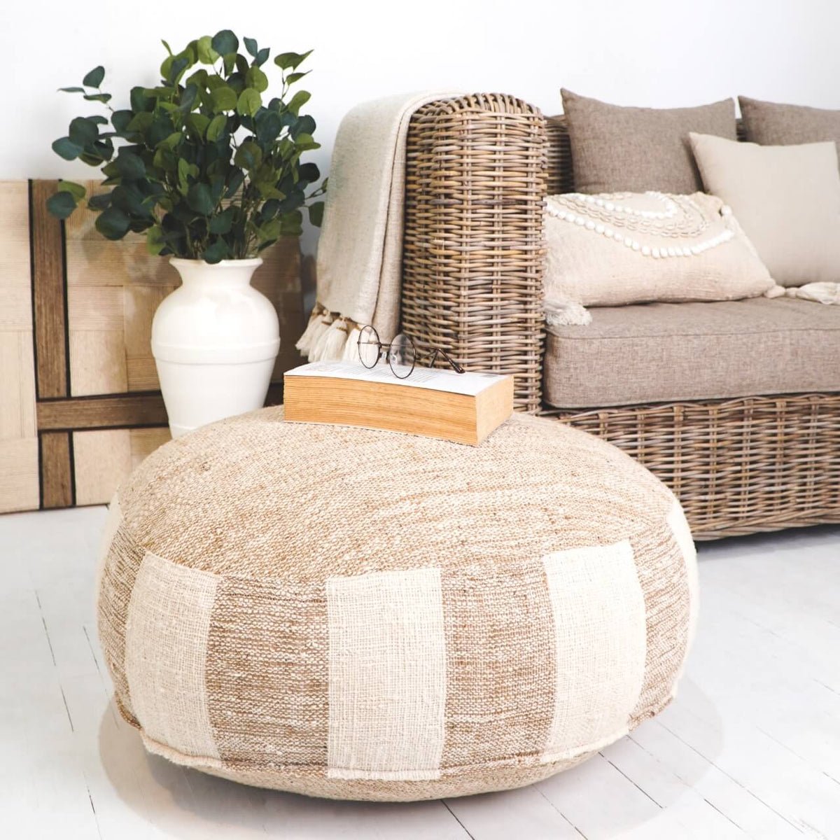 Amber Round Puff – Set of 2
