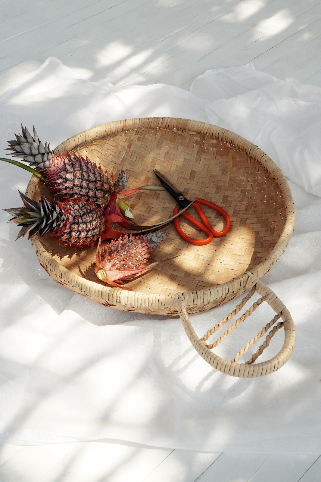 Tatum wall decoration in natural materials – handmade boho decor from Bali