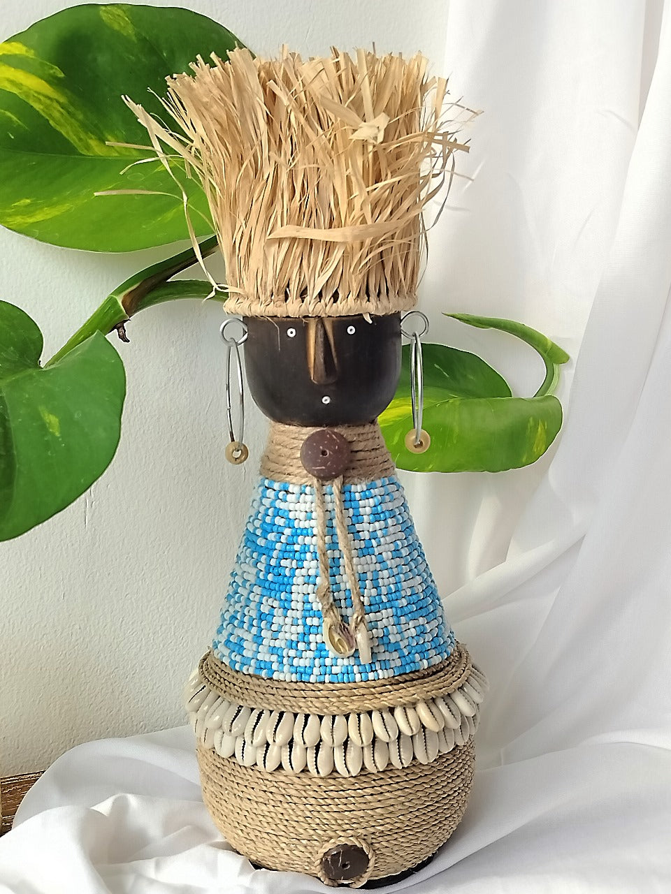 Belena Blue statue in natural materials – handmade boho decor from Bali